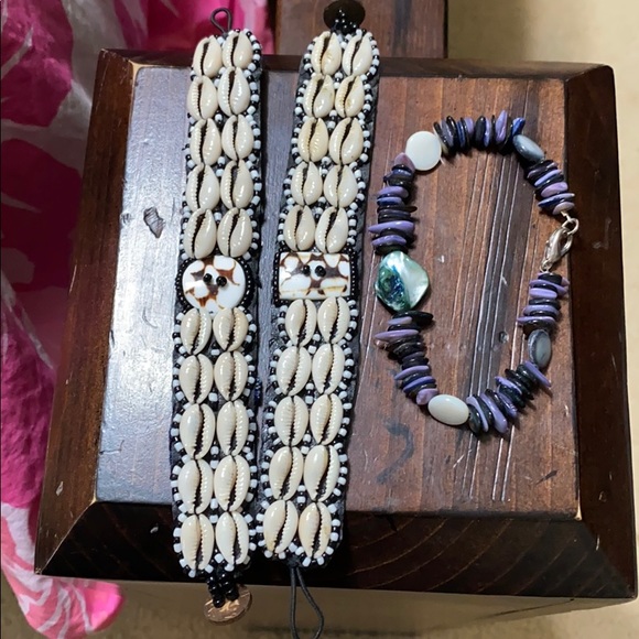 🖤Handmade💕 shell bracelets - Picture 1 of 10